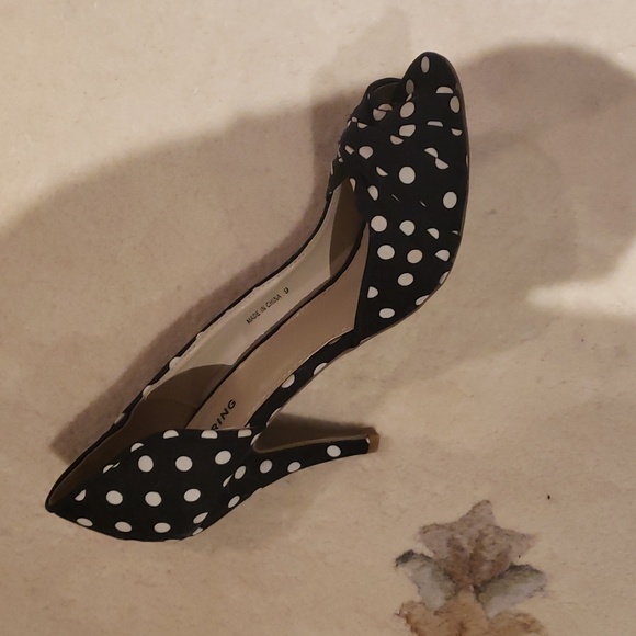 Polka-dot heels - Picture 2 of 4